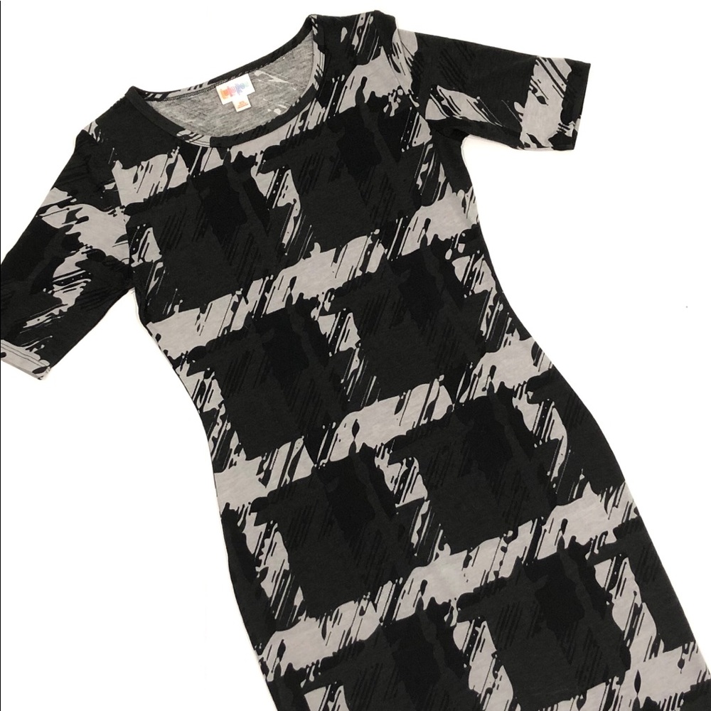 EUC LuLaRoe Julia Dress